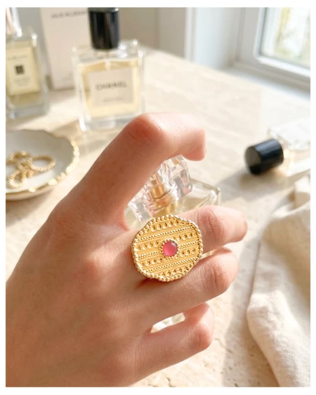 Bague femme perle lumineuse