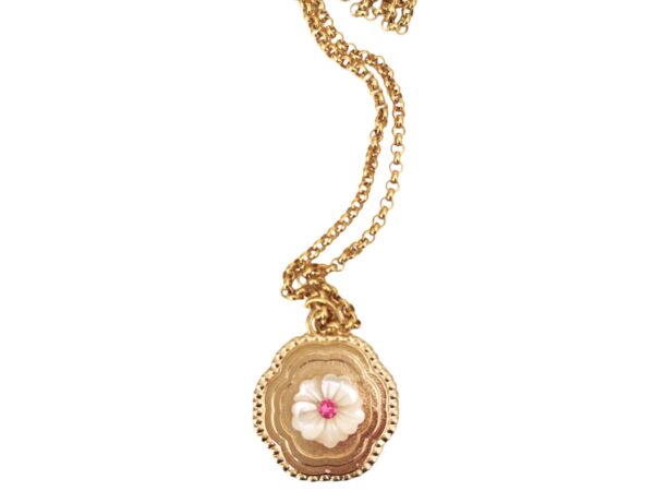 Collier femme fleur nacre
