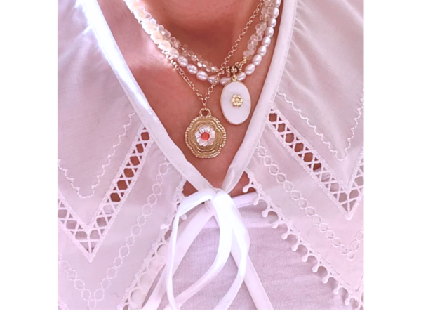 Collier pendentif fleur