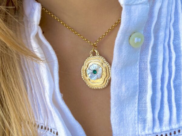 Collier pendentif perle cristal