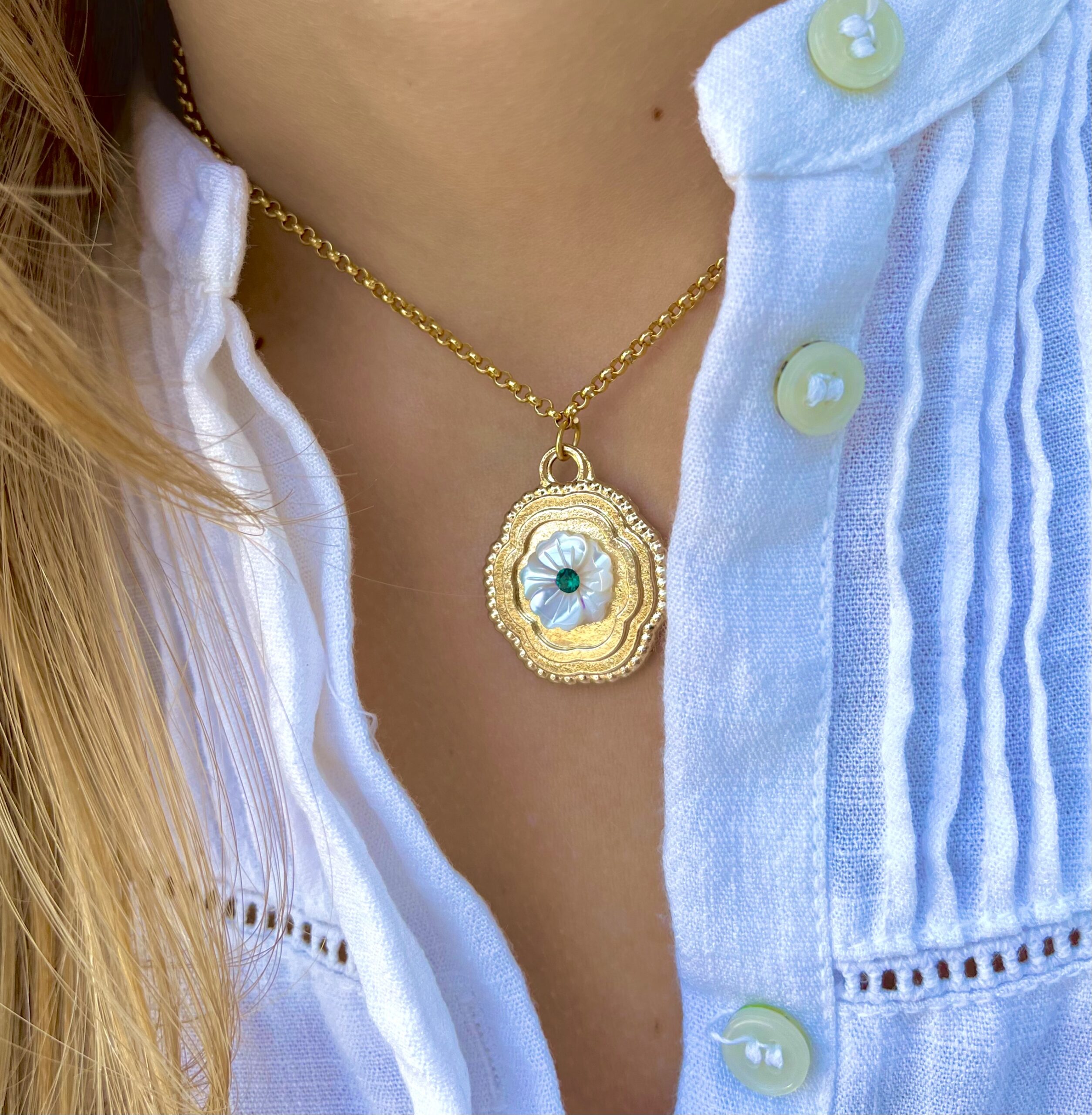 Collier pendentif perle cristal