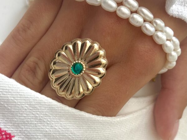 Bague plaqué or ajustable & sa perle lumineuse