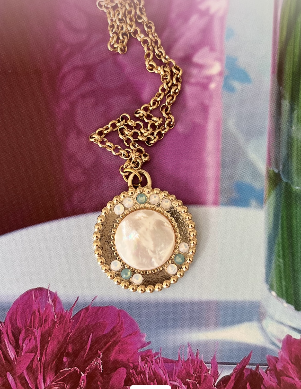 Collier pendentif nacre