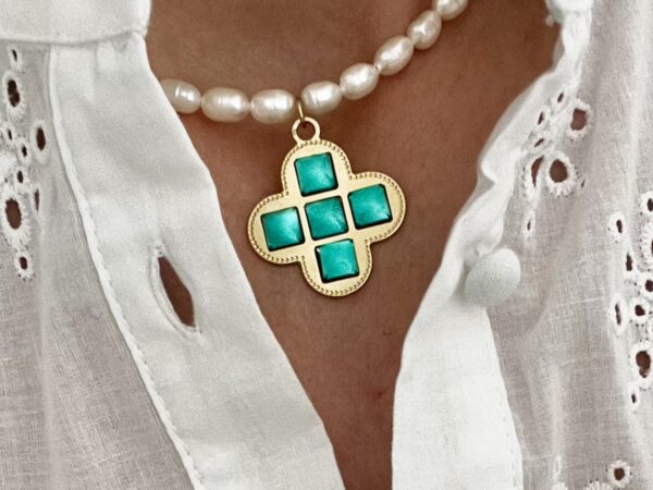 Collier femmes pendentif trèfle