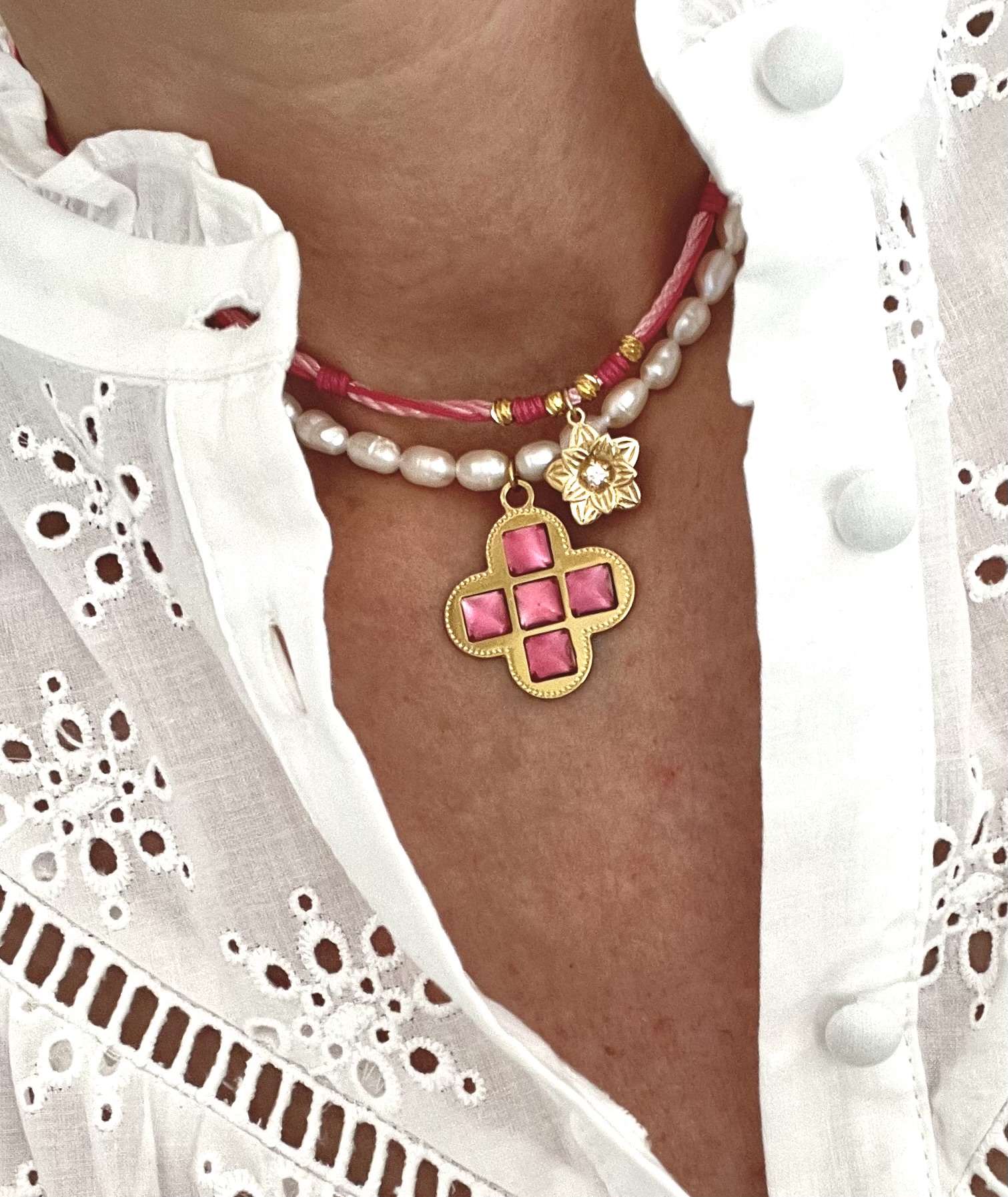 Collier pendentif plaqué or