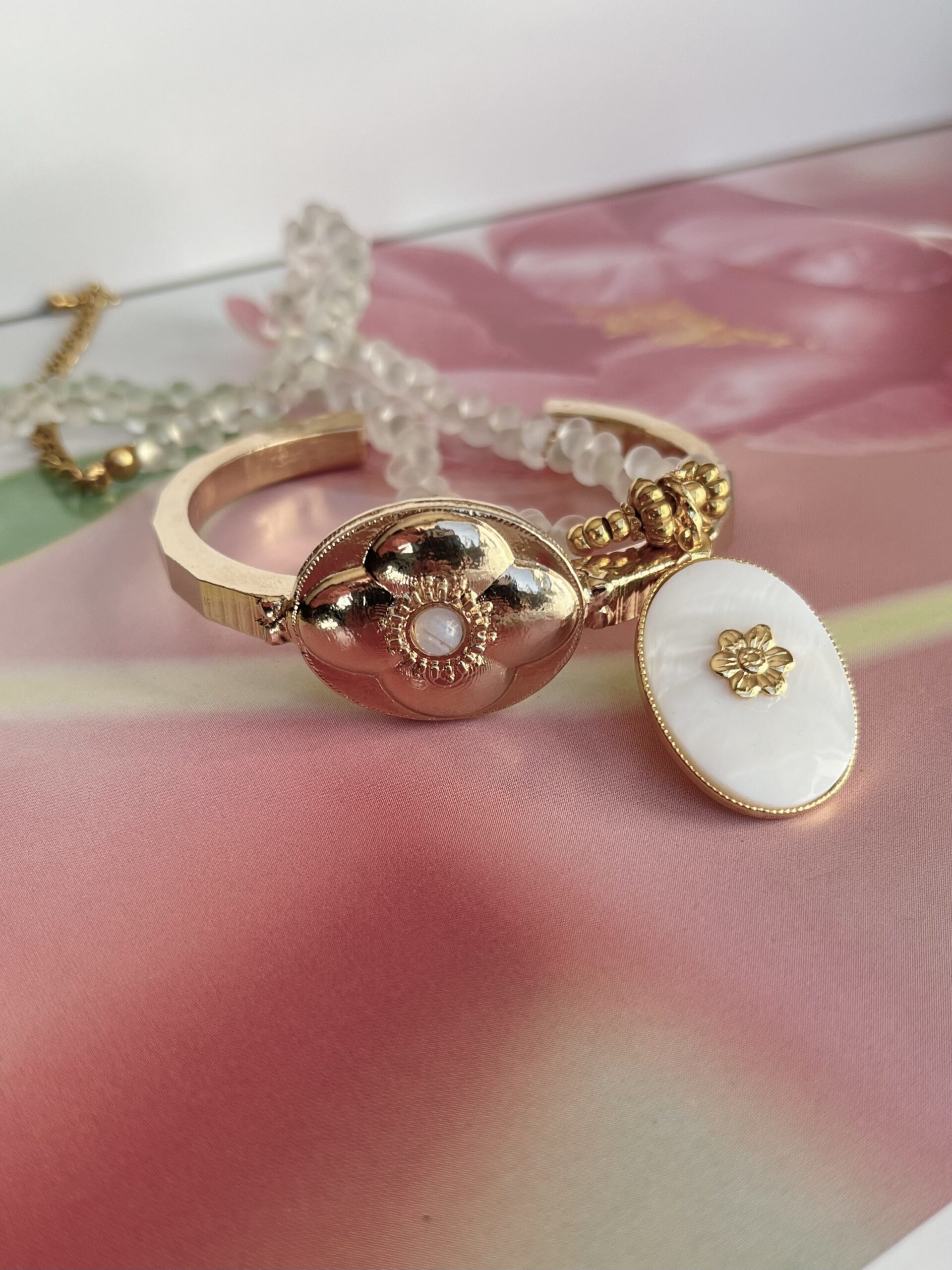 Bracelet doré – Image 2