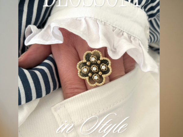 Bague plaquée or perles cristal lumineuses