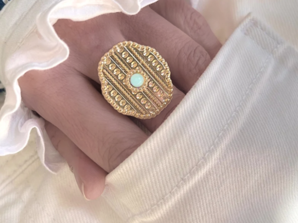 Bijou mode femme - Bague femme & sa perle turquoise lumineuse