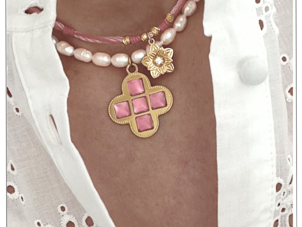 Collier pendentif plaqué or