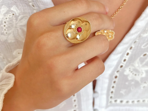 Bague femme bohème plaqué or 18 carats.